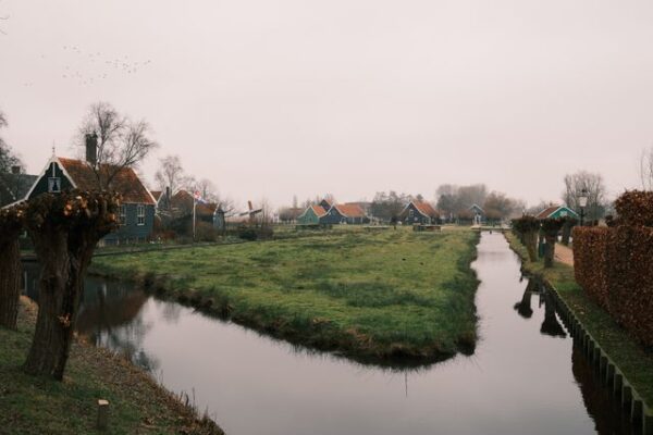 Dijkverzwaring: essentieel voor veilige rivierdijken in een veranderend klimaat